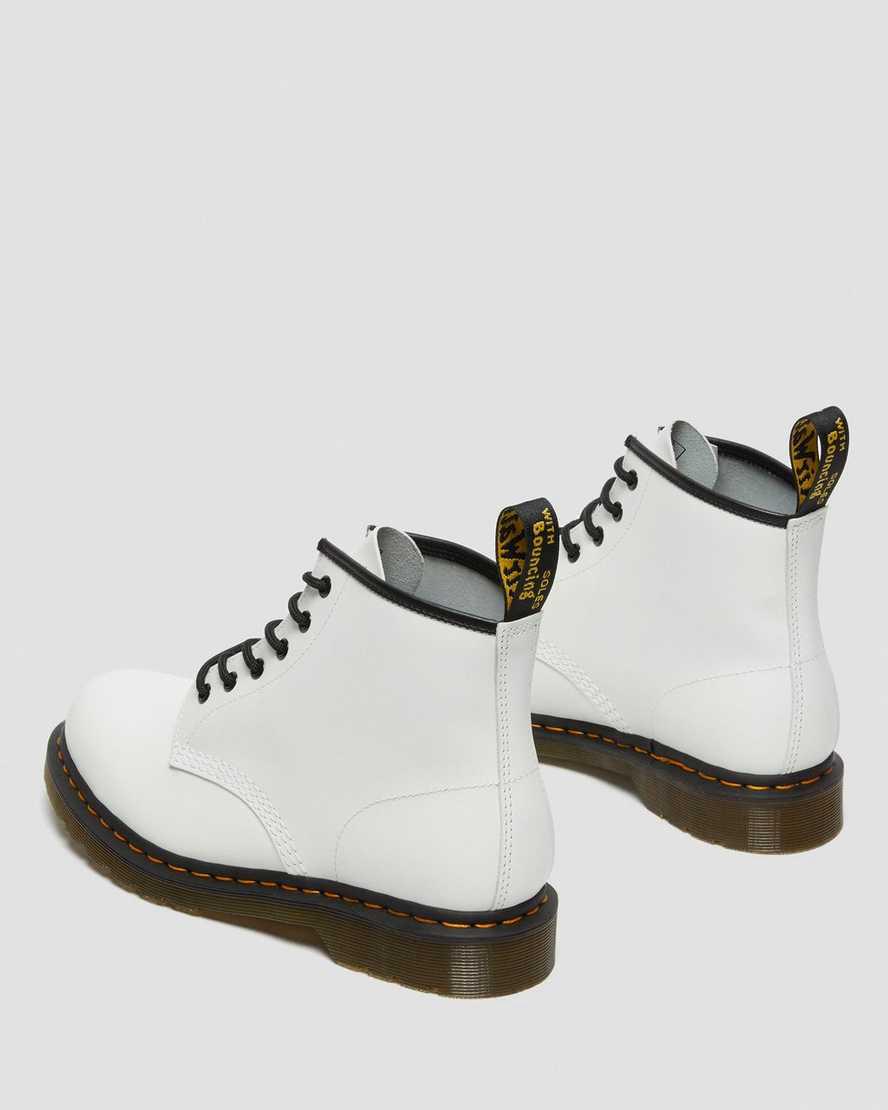 Dr Martens 101 Yellow Stitch Smooth Leather Stiefeletten Damen Weiß | 895132-WFZ