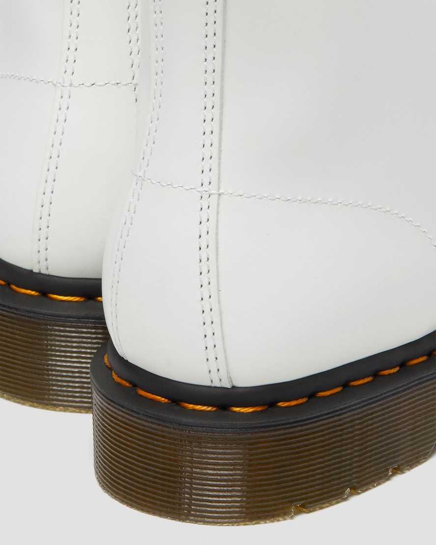 Dr Martens 101 Yellow Stitch Smooth Leather Stiefeletten Damen Weiß | 895132-WFZ