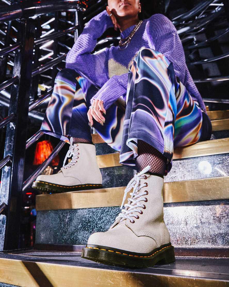 Dr Martens 1460 Bejeweled Schnürstiefel Damen Weiß | 386015-HSM