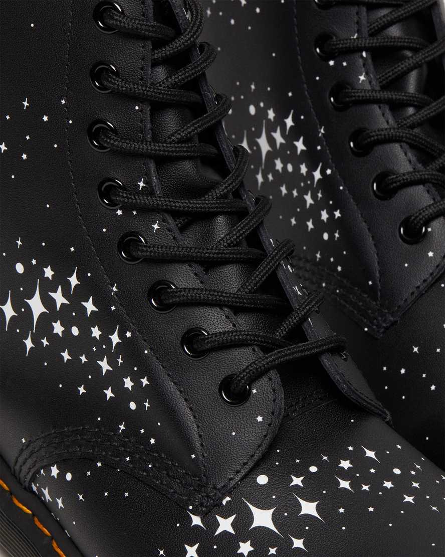 Dr Martens 1460 Pascal Stars Leather Lace Up Stiefeletten Damen Schwarz | 936724-AJE